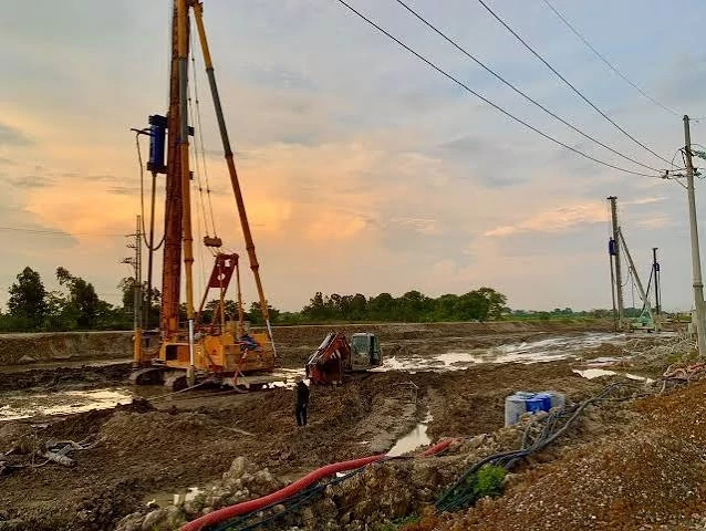 Đồng bộ các giải pháp nâng cao hiệu quả công tác đấu thầu, đưa mục tiêu tăng trưởng về đích sớm năm 2026 Đồng bộ các giải pháp nâng cao hiệu quả công tác đấu thầu, đưa mục tiêu tăng trưởng về đích sớm năm 2026