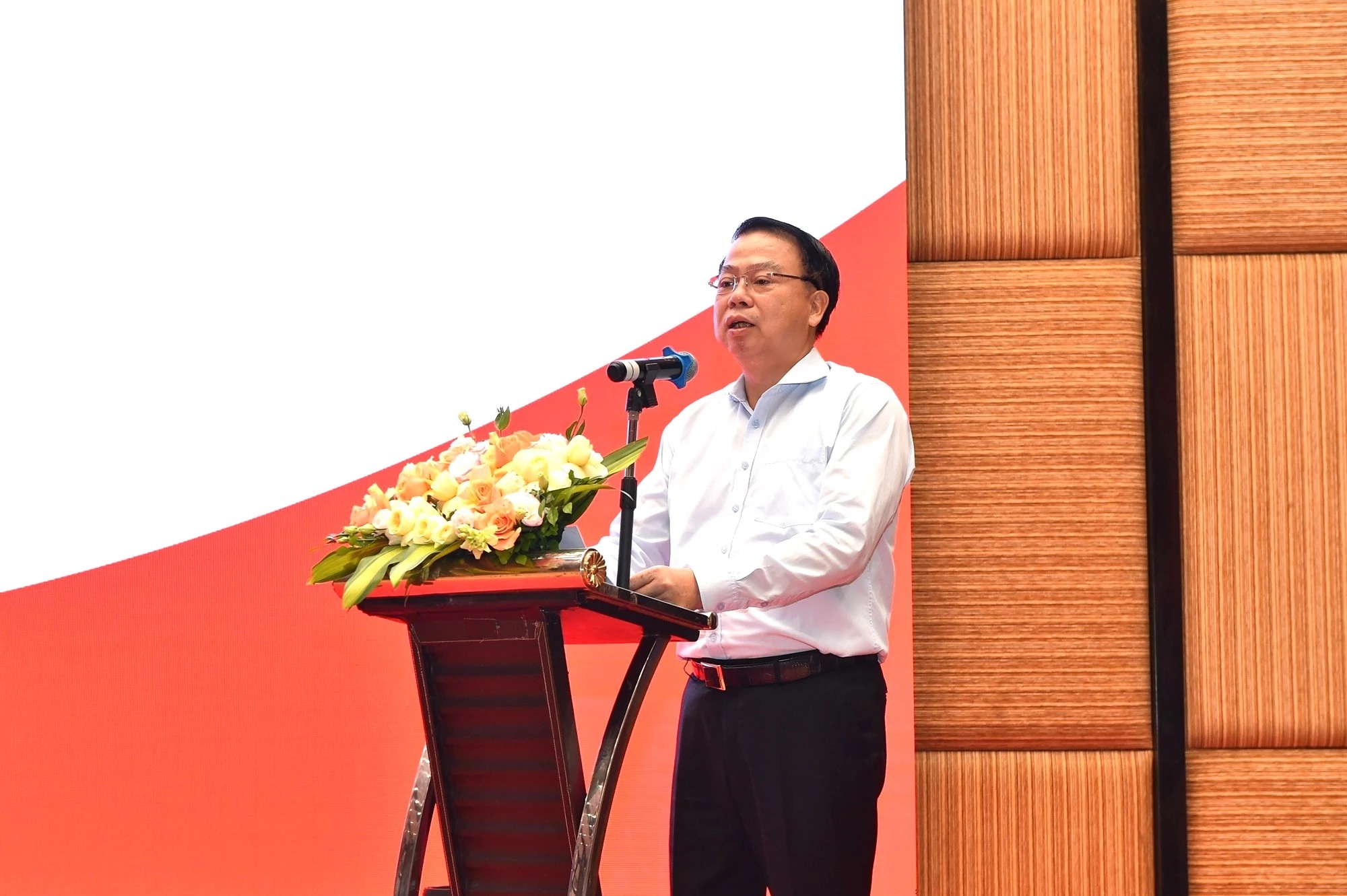 Bộ Tài chính tiếp tục tham vấn, hoàn thiện dự án Luật Ngân sách nhà nước (hợp nhất) từ thực tiễn Bộ Tài chính tiếp tục tham vấn, hoàn thiện dự án Luật Ngân sách nhà nước (hợp nhất)