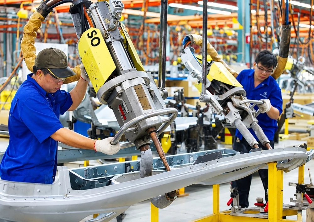 Chuyển động lực tăng trưởng sang chiều sâu với công nghệ và sáng tạo Chuyển động lực tăng trưởng sang chiều sâu với công nghệ và sáng tạo