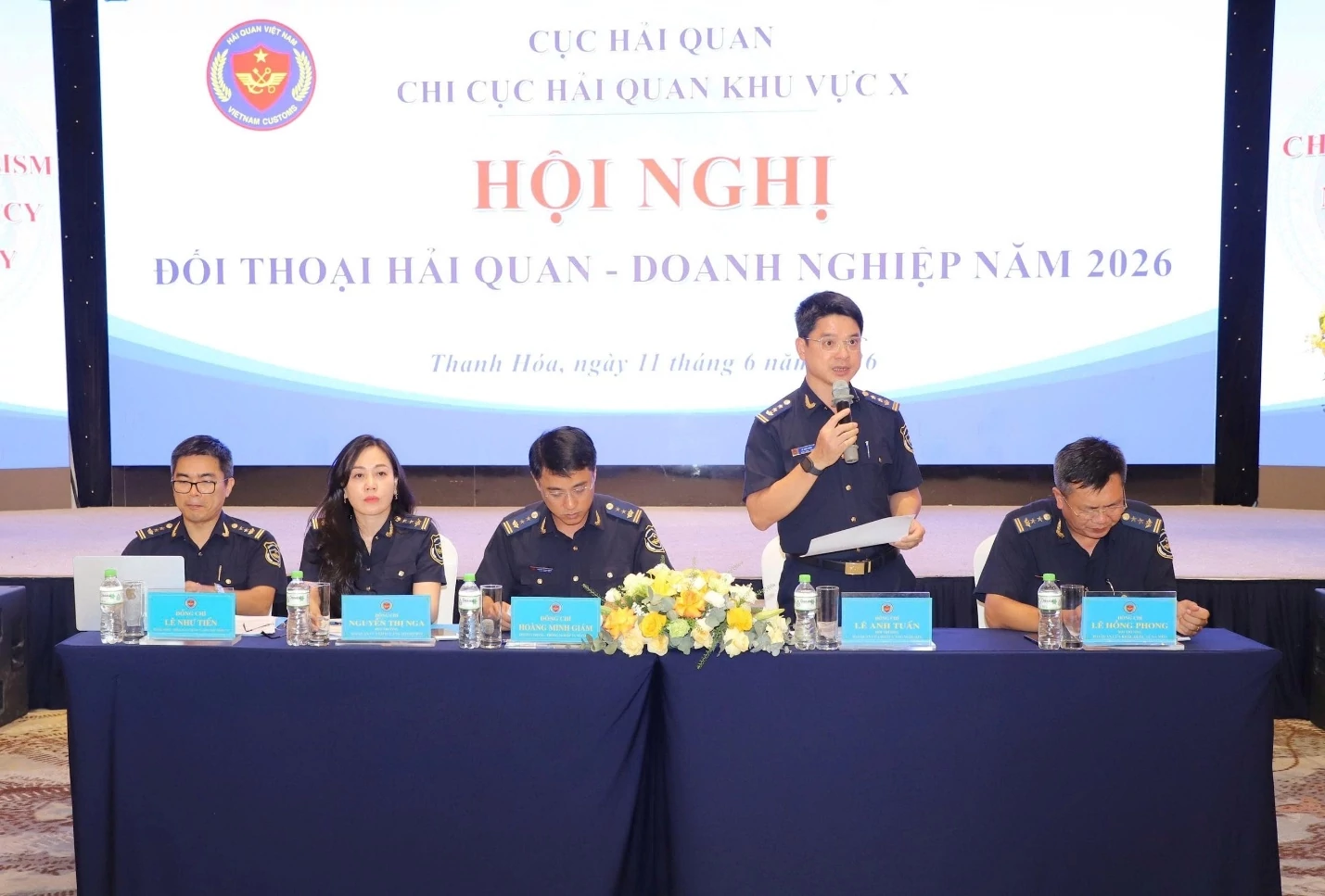 Hải quan khu vực X thu ngân sách đạt 102% chỉ tiêu