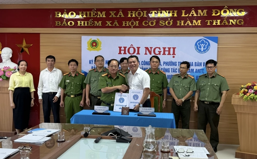 Lâm Đồng: Cần phát triển trên 214.000 tham gia bảo hiểm xã hội, bảo hiểm y tế
