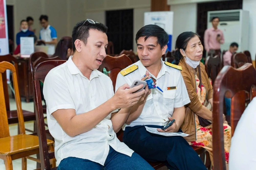 khi giải thể, chấm dứt hoạt động, người nộp thuế không chỉ thực hiện thủ tục pháp lý về đăng ký kinh doanh, đăng ký hoạt động mà còn phải hoàn thành thủ tục chấm dứt hiệu lực mã số thuế. Ảnh: Thuế cơ sở 4 TP. Đà Nẵng.