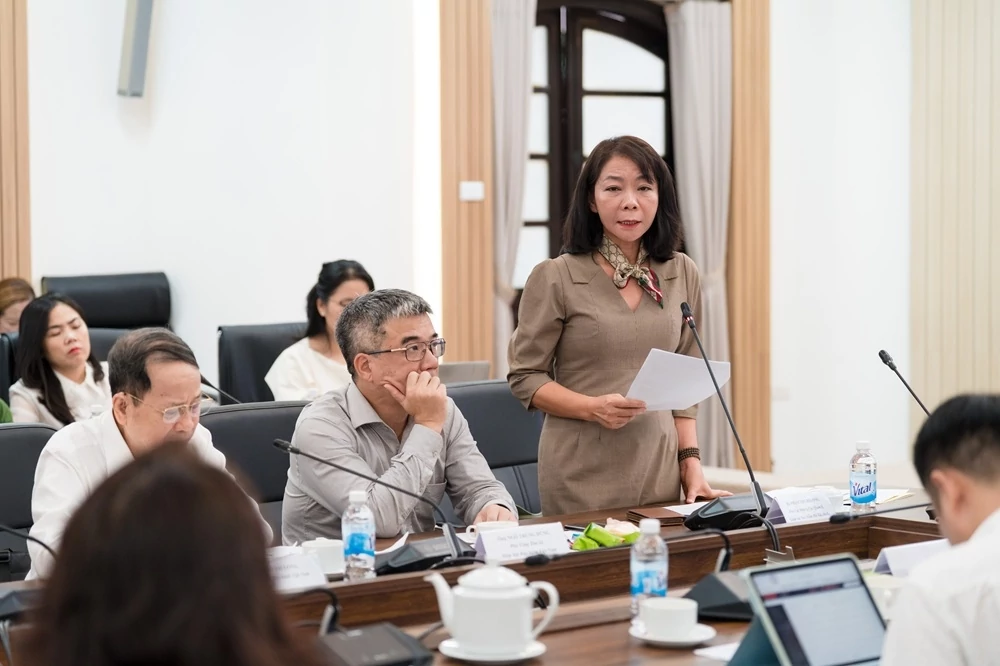Khoảng 11% người Việt tham gia bảo hiểm nhân thọ: Vì sao niềm tin vẫn là bài toán lớn? Khoảng 11% người Việt tham gia bảo hiểm nhân thọ: Vì sao niềm tin vẫn là bài toán lớn?