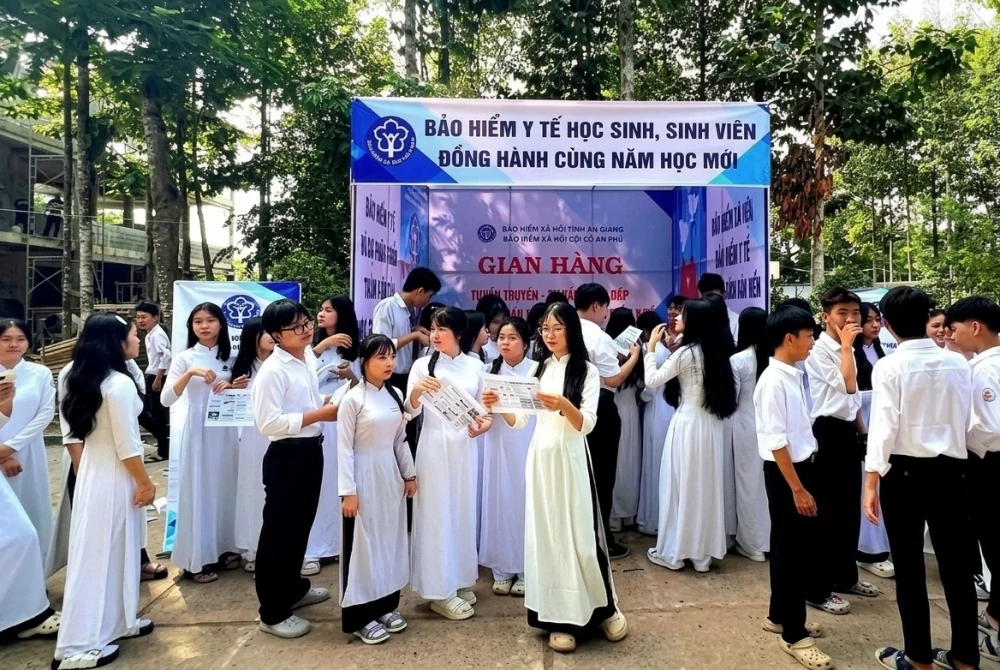 Học sinh, sinh viên An Giang được hỗ trợ 60% mức đóng bảo hiểm y tế