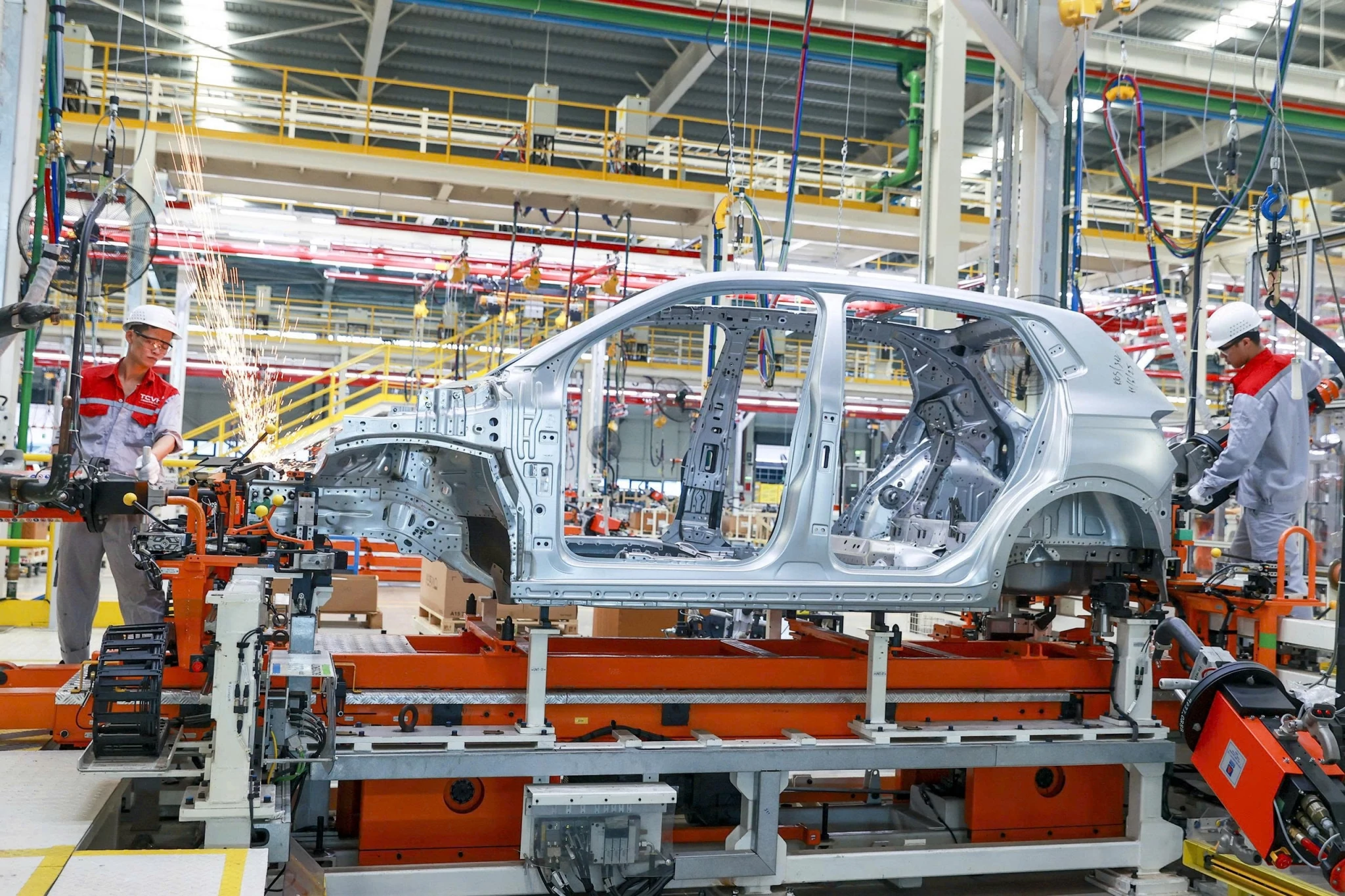 Đổi mới chính sách hỗ trợ đầu tư, tăng liên kết FDI với doanh nghiệp Việt Đổi mới chính sách hỗ trợ đầu tư, tăng liên kết FDI với doanh nghiệp Việt