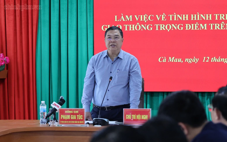 Thi công “3 ca 4 kíp” đẩy nhanh tiến độ dự án trọng điểm khu vực Đồng bằng sông Cửu Long