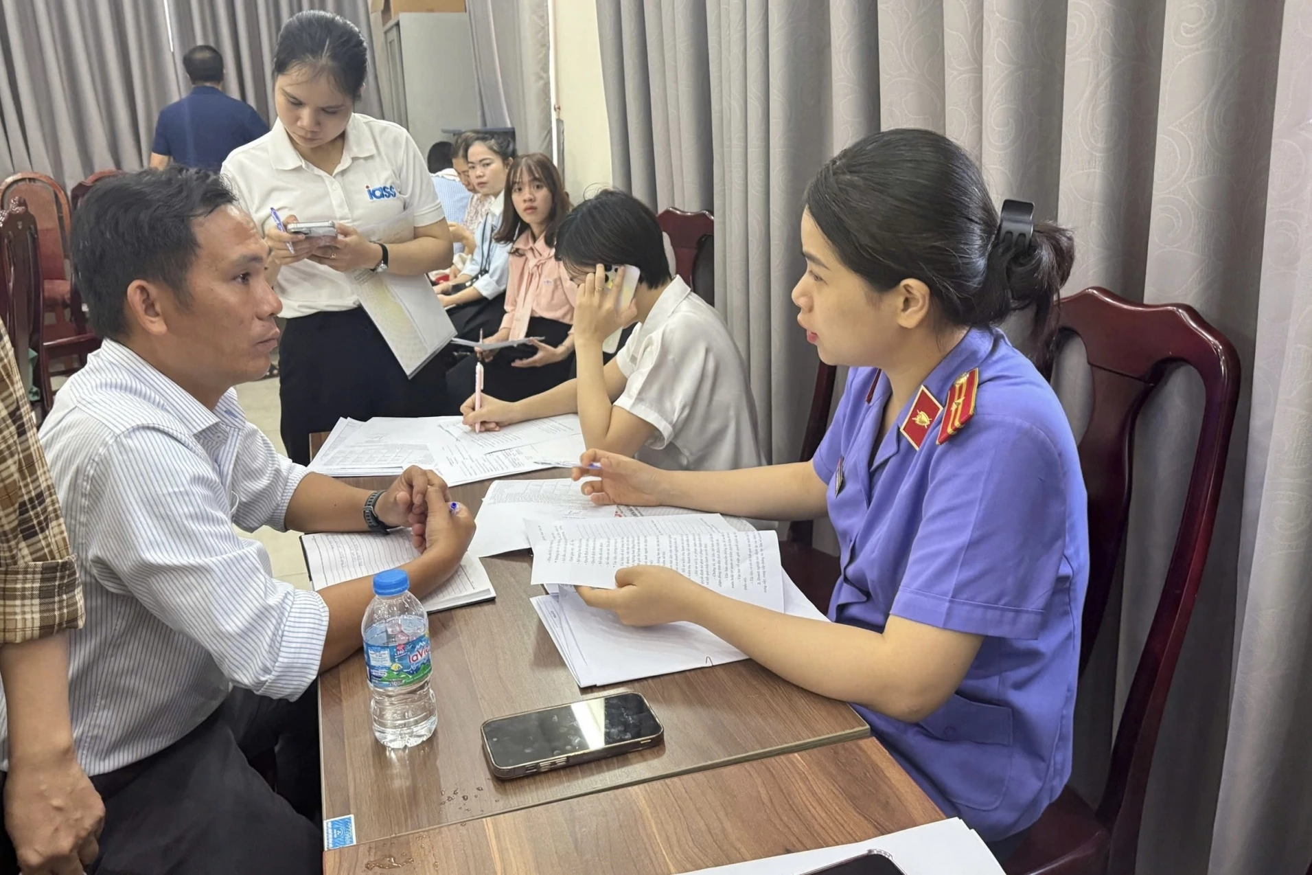 tp ho chi minh vien kiem sat vao cuoc thu hoi tren 442 ty dong no bao hiem xa hoi