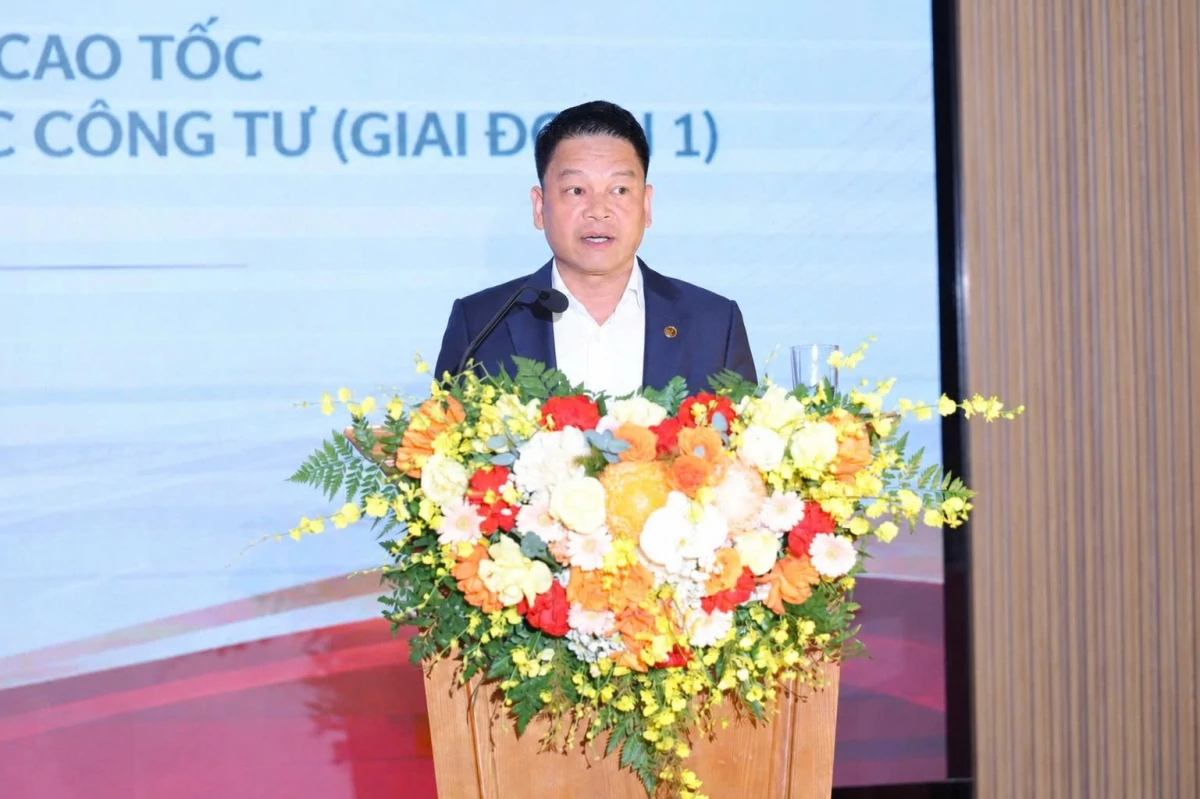 Ông Nguyễn Ngọc Nghị, Phó Tổng Giám đốc T&T Group, Chủ tịch HĐQT CTCP BOT Cao tốc Bảo Lộc – Liên Khương phát biểu tại Lễ ký kết (Nguồn: Agribank)