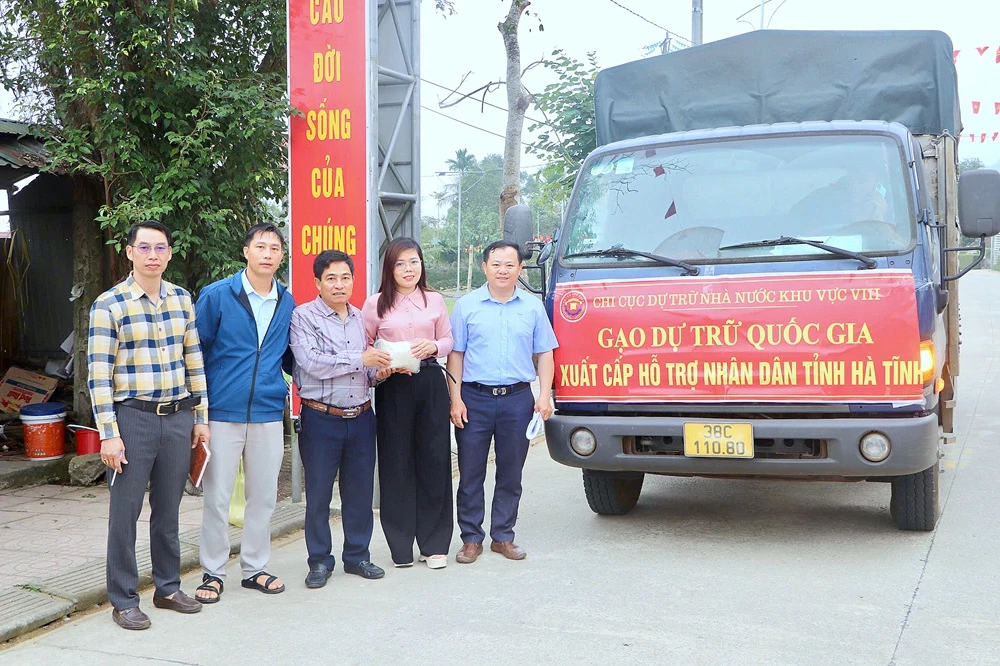 Xuất cấp bổ sung hơn 130 tấn gạo dự trữ hỗ trợ học sinh tỉnh Hà Tĩnh