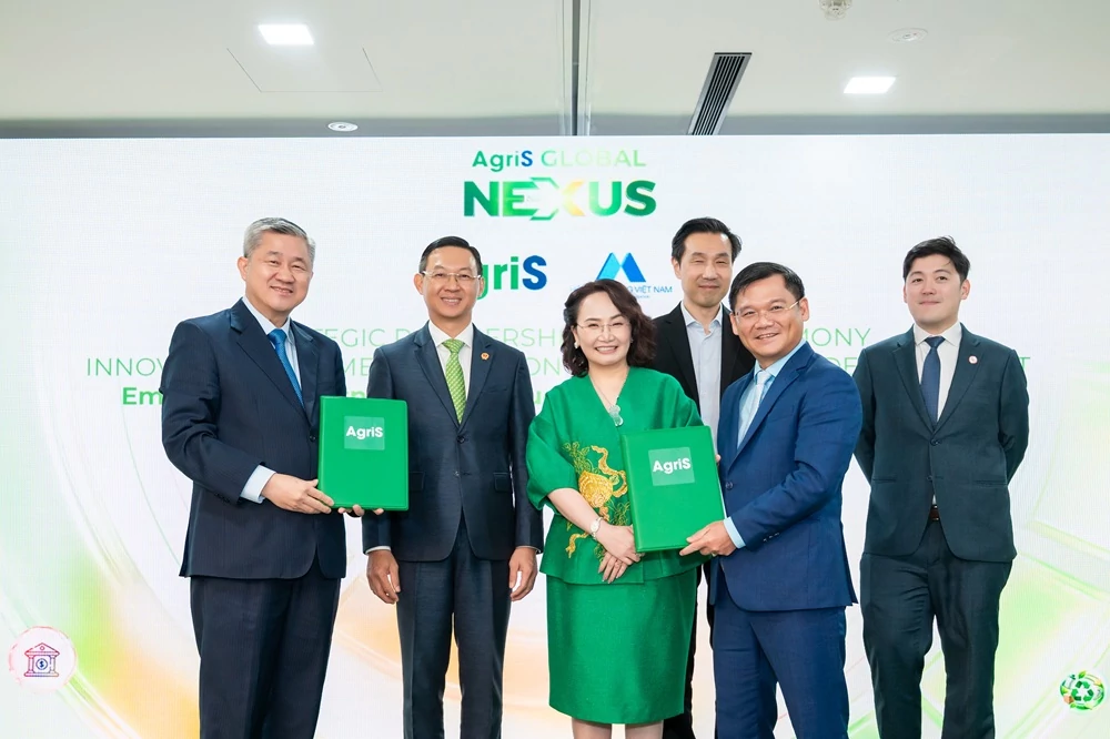 AgriS ra mắt Trung tâm Đổi mới sáng tạo toàn cầu tại Singapore AgriS ra mắt Trung tâm Đổi mới sáng tạo toàn cầu tại Singapore