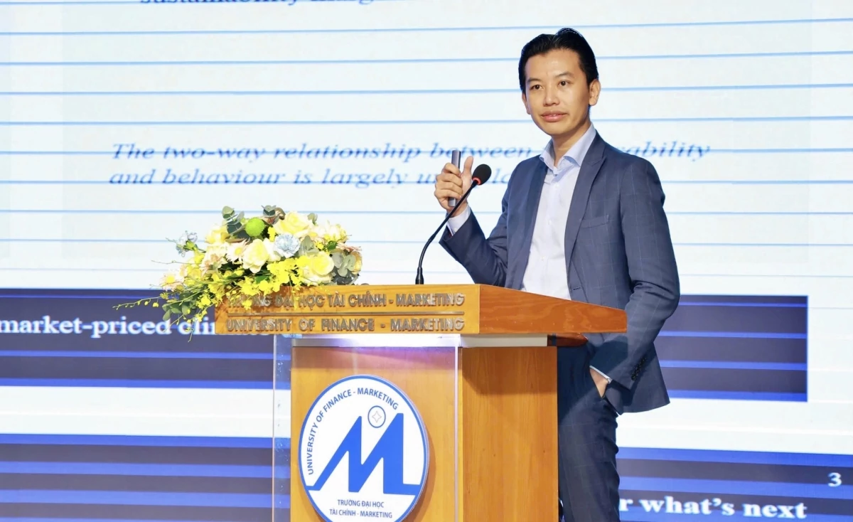 Kinh tế, tài chính và kinh doanh trong bối cảnh mới: “Cuộc chơi” của công nghệ số Kinh tế, tài chính và kinh doanh trong bối cảnh mới: “Cuộc chơi” của công nghệ số
