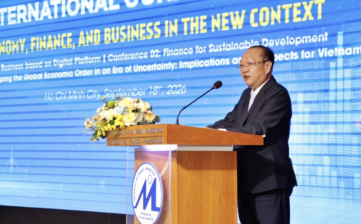 Kinh tế, tài chính và kinh doanh trong bối cảnh mới: “Cuộc chơi” của công nghệ số Kinh tế, tài chính và kinh doanh trong bối cảnh mới: “Cuộc chơi” của công nghệ số
