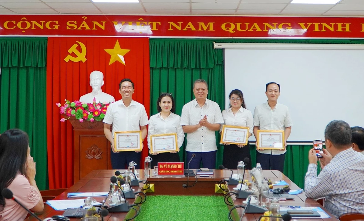 Thành công, hiệu quả từ chiến dịch 60 ngày phát triển thanh toán không dùng tiền mặt ở Gia Lai