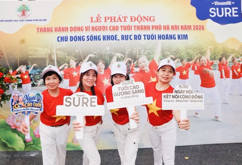 Vinamil Sure Vinamilk Sure đồng hành cùng người cao tuổi chủ động sống khỏe