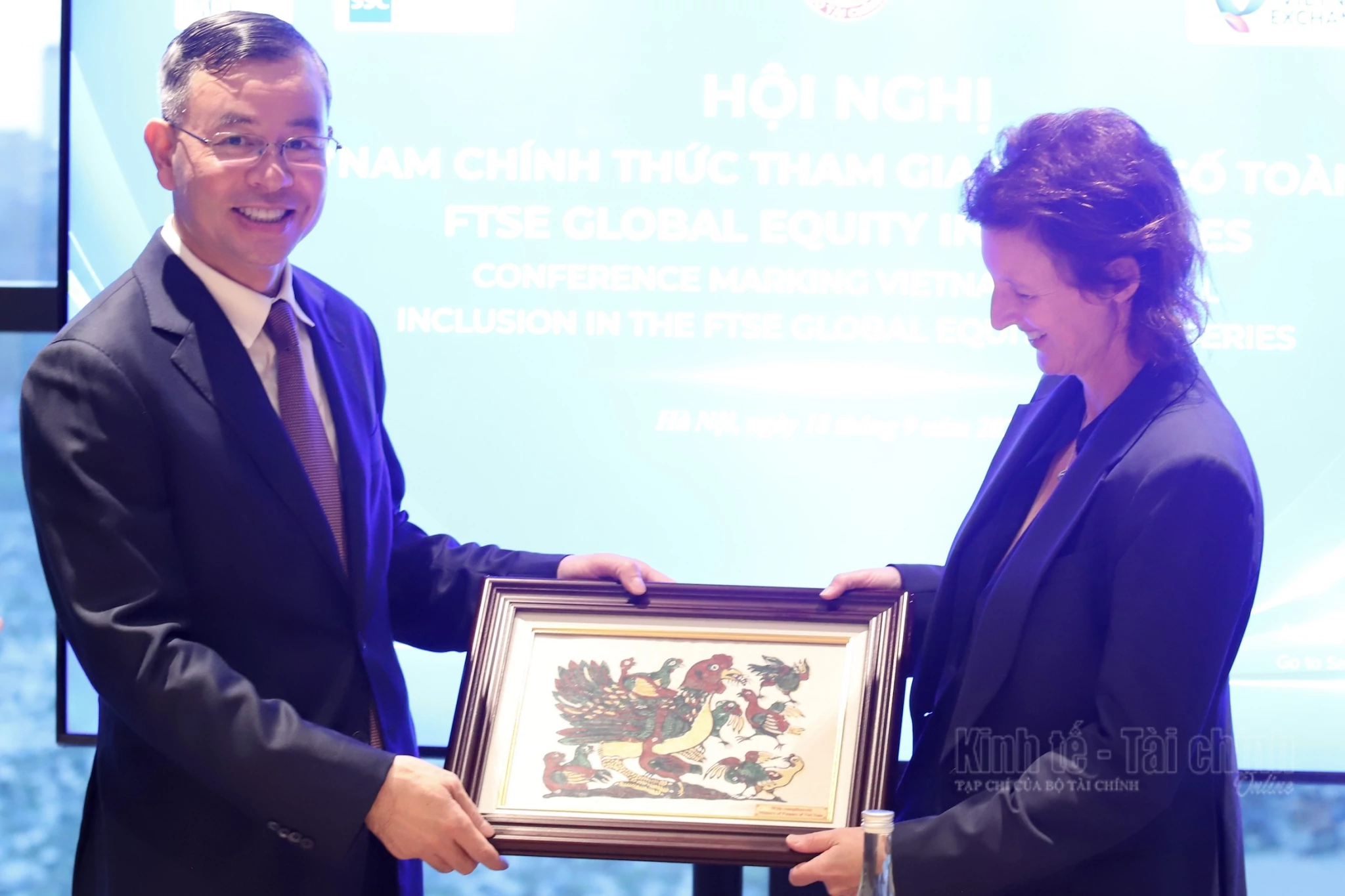 bo truong ngo van tuan tiep ceo ftse russell trao doi dinh huong hop tac sau nang hang