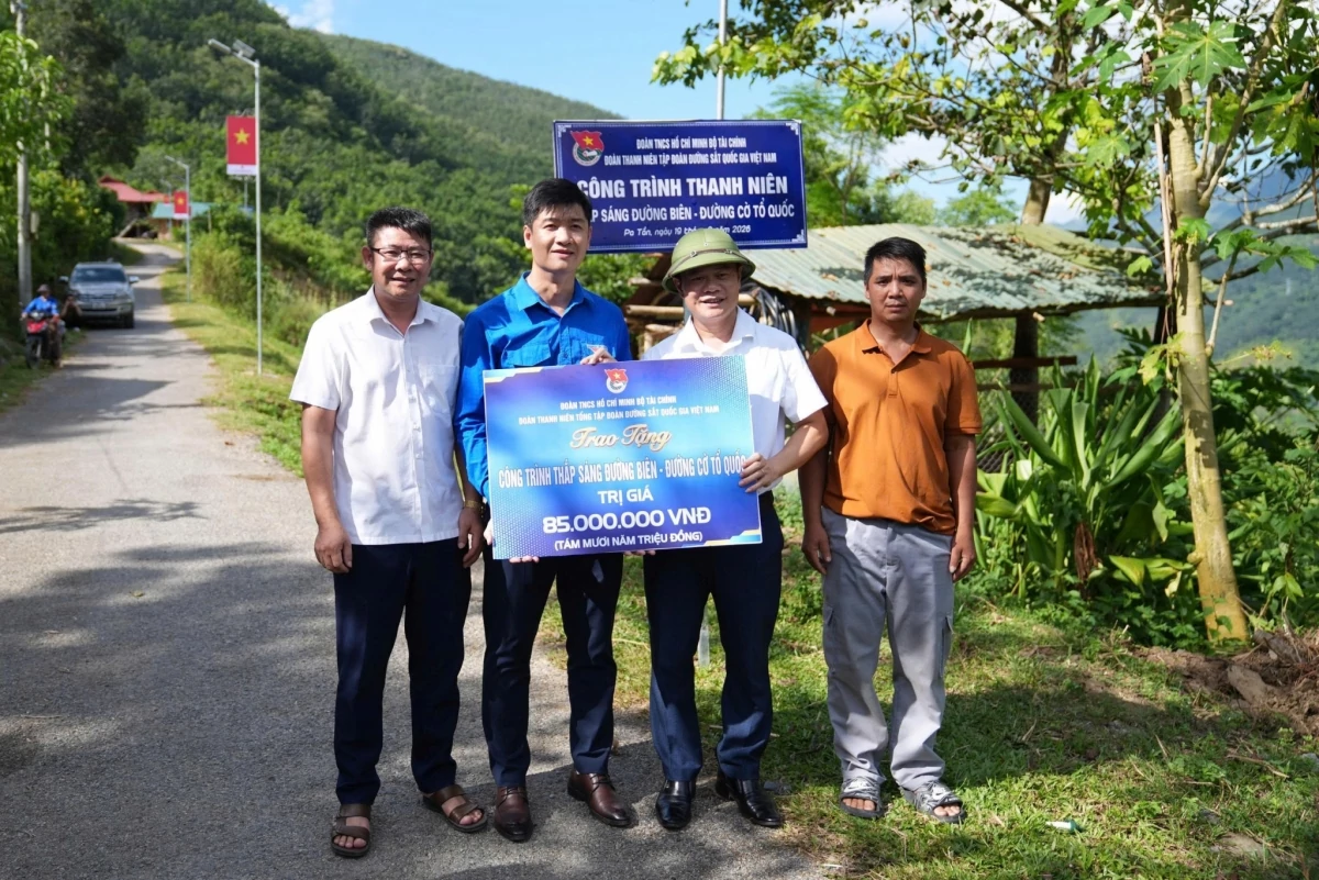 Hơn 700 triệu đồng nguồn lực tuổi trẻ hướng về các xã biên giới Lai Châu
