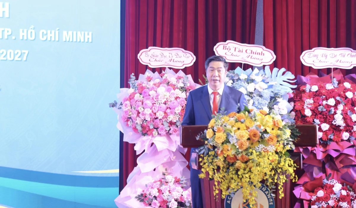 Thành lập Phân hiệu Học viện Tài chính tại TP. Hồ Chí Minh Thành lập Phân hiệu Học viện Tài chính tại TP. Hồ Chí Minh