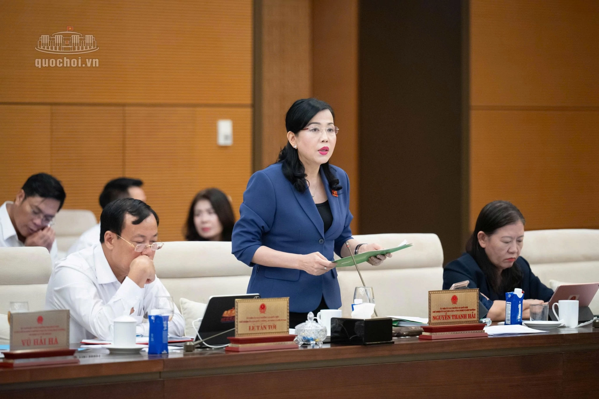 Giá điện phải tính đúng chi phí, không chuyển rủi ro sang người dùng Sửa Luật Điện lực: Giá điện phải tính đúng chi phí, không chuyển rủi ro sang người dùng