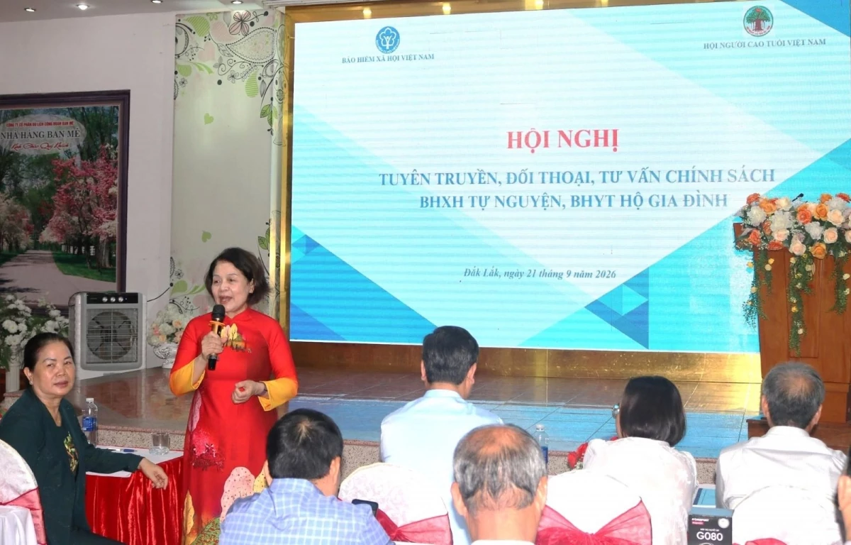 Đắk Lắk: Đưa chính sách bảo hiểm xã hội đến với gần 200 người cao tuổi