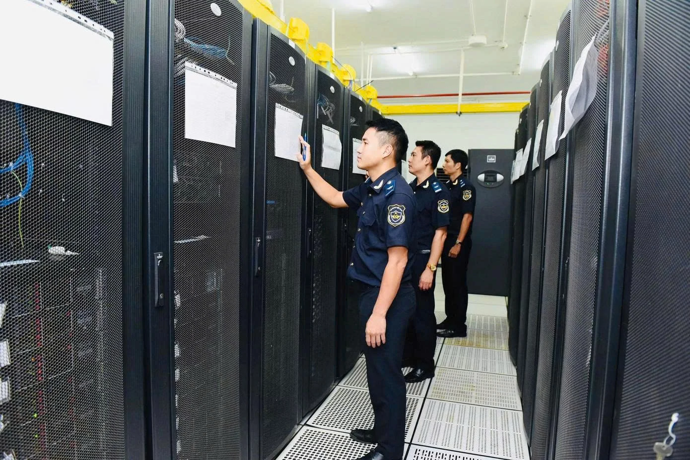 Hải quan làm sạch dữ liệu doanh nghiệp trên hệ thống và quản lý người sử dụng từ 25/9