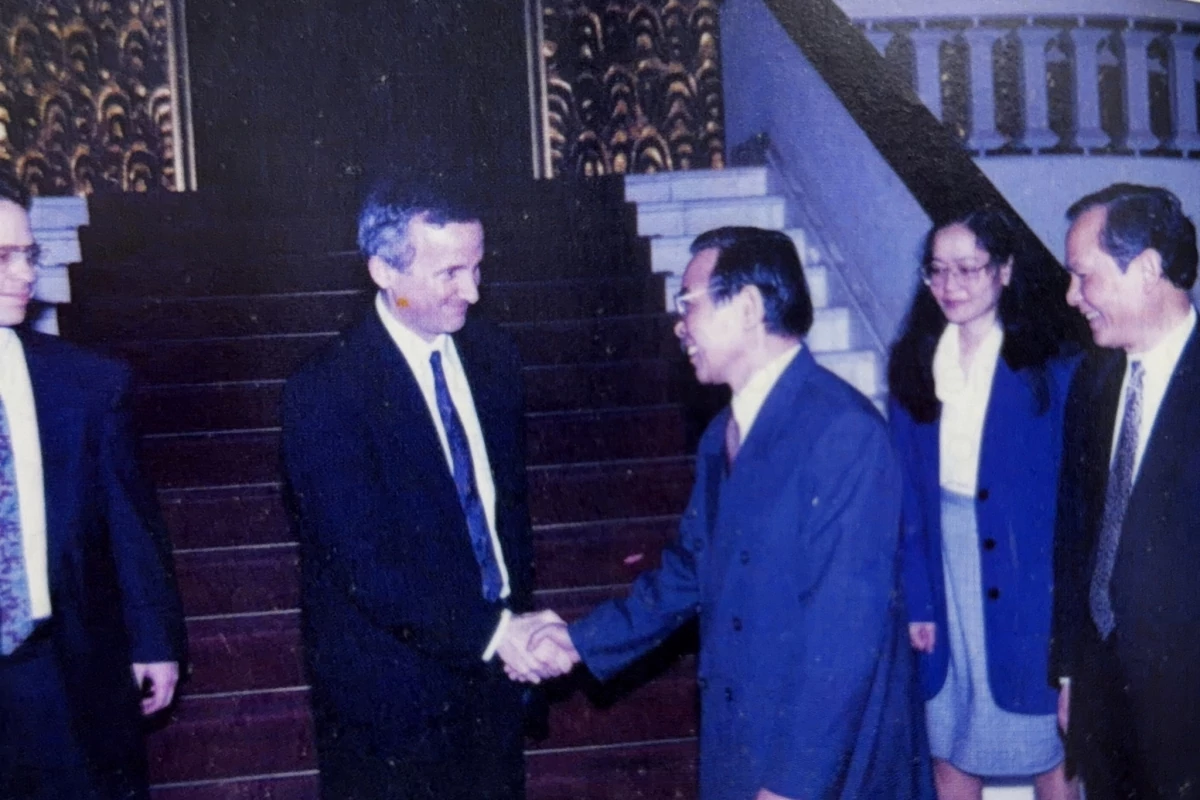 Bài 2: Người trong Ngành kể chuyện 30 năm xây dựng thị trường chứng khoán 30 năm chứng khoán