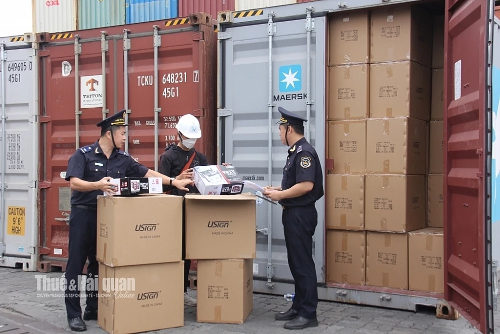 Cục Hải quan cho biết đối với hàng hóa nhập khẩu theo loại hình xuất nhập khẩu tại chỗ, đã nộp thuế nhập khẩu sau đó tái xuất ra nước ngoài hoặc vào khu phi thuế quan. Ảnh: Cục Hải quan