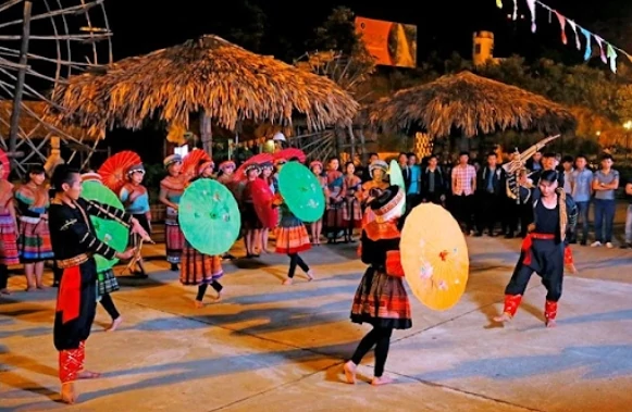 Để bản sắc văn hóa thành thương hiệu điểm đến, tạo giá trị du lịch bền vững