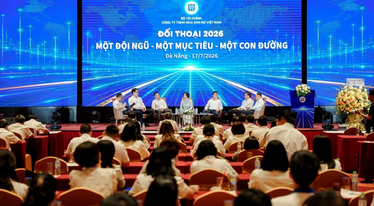 Mở “đường băng” mới cho DATC xử lý nợ và tái cơ cấu doanh nghiệp Mở “đường băng” mới cho DATC xử lý nợ và tái cơ cấu doanh nghiệp