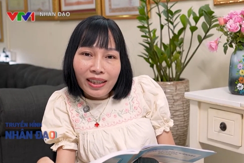 Nữ giám đốc trên xe lăn tạo sinh kế cho người khuyết tật
