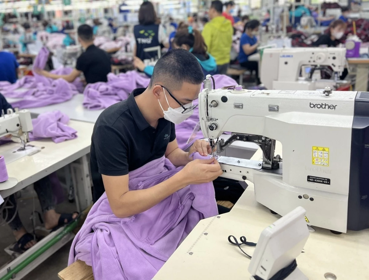 Mở rộng bảo hiểm xã hội theo những đổi thay của thị trường lao động trẻ