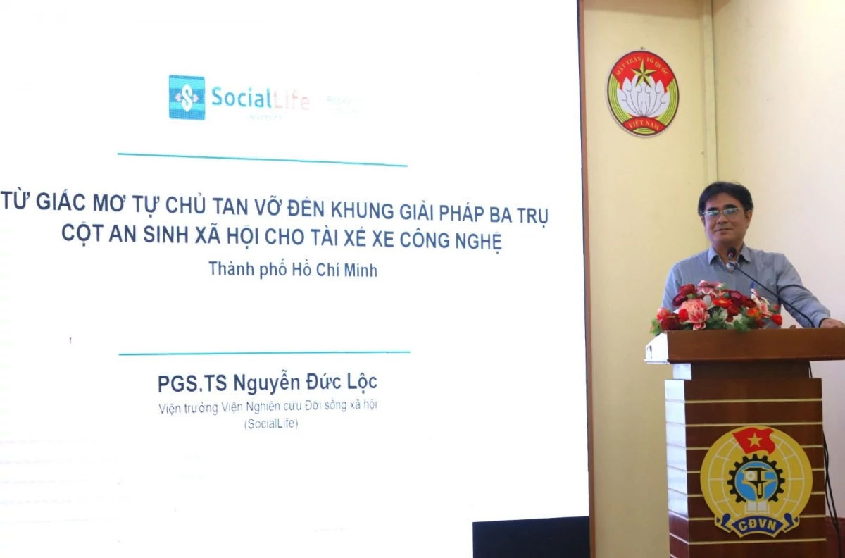 Tài xế xe công nghệ cần được đặt trong hệ thống an sinh