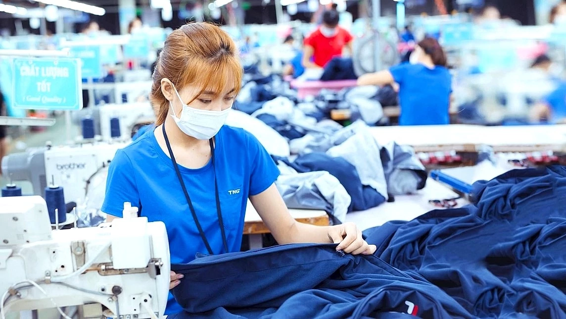 Xuất khẩu dệt may tăng tốc chặng cuối năm