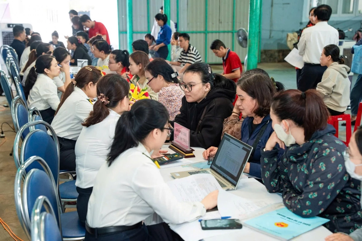 Thông tin của người nộp thuế được quản lý, sử dụng và bảo mật theo quy định của Luật Quản lý thuế và chỉ được cung cấp, trao đổi trong trường hợp pháp luật cho phép. Ảnh: Thuế cơ sở 4 TP. Đà Nẵng.