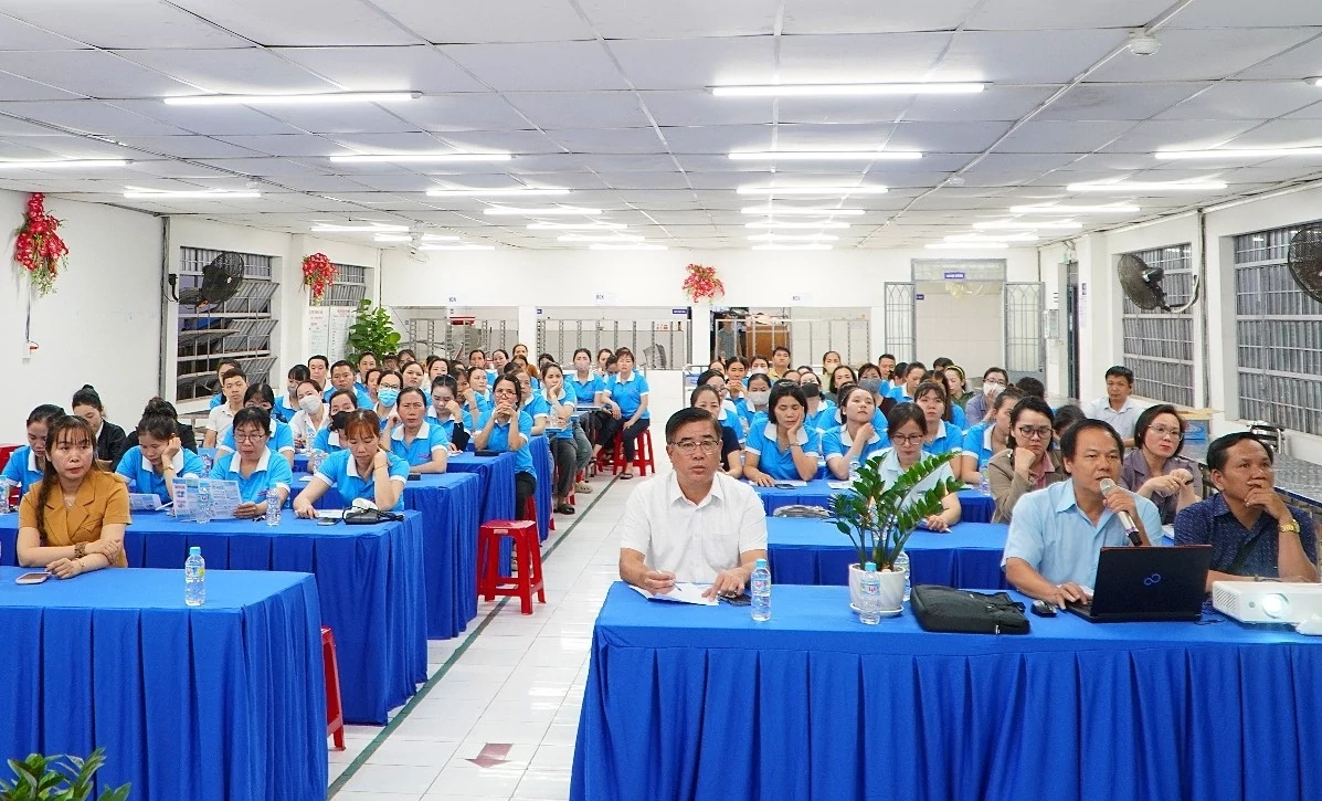 Nghe tâm tư, giải đáp vướng mắc chính sách bảo hiểm xã hội cho người lao động ở Gia Lai