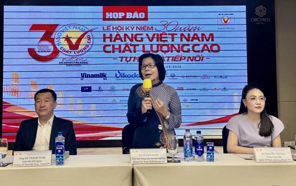 hàng Việt Nam chất lượng cao 30 năm Hàng Việt Nam chất lượng cao: Xây dựng thương hiệu bằng niềm tin người tiêu dùng