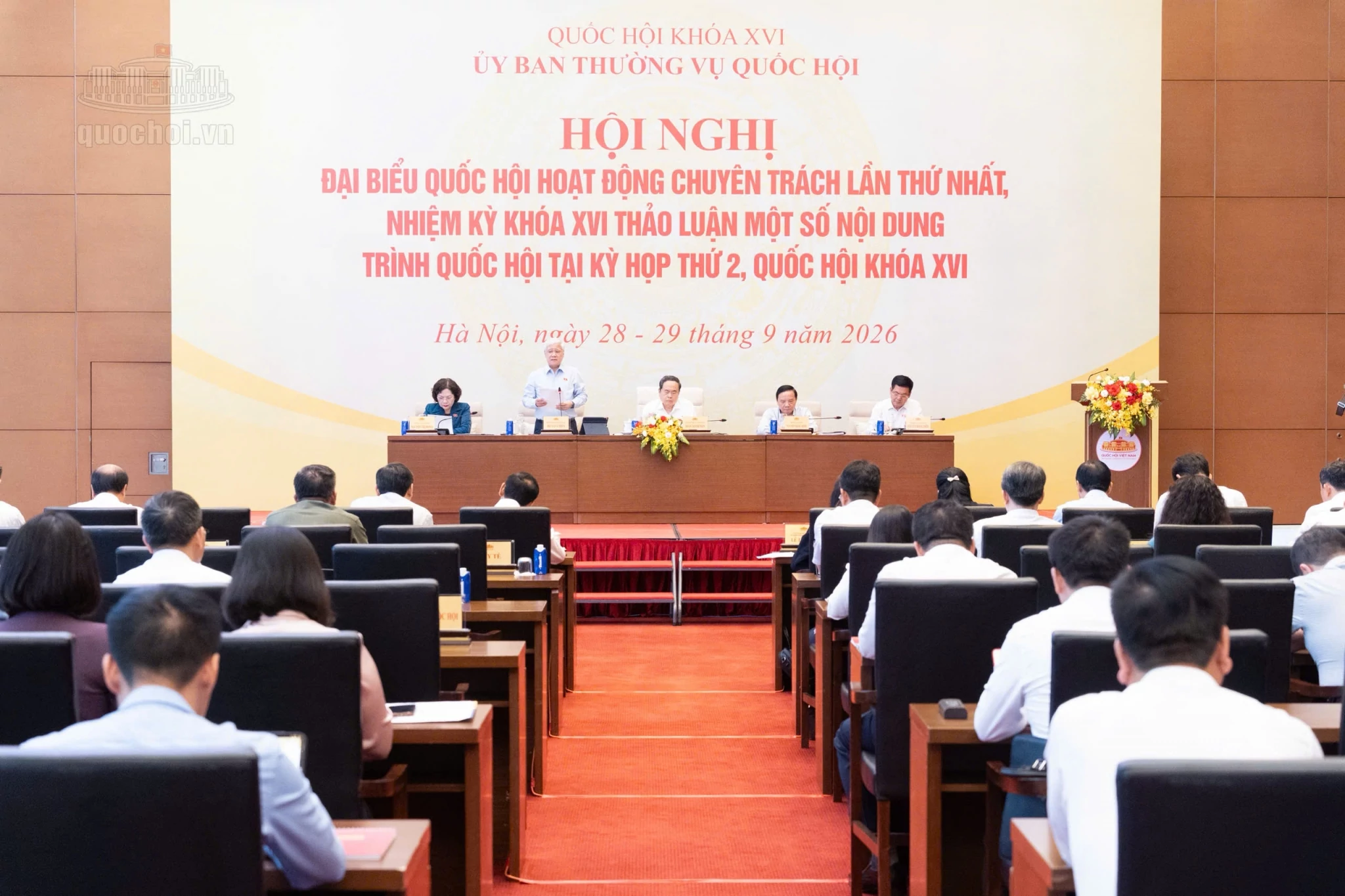 Hoàn thiện Luật Bảo hiểm xã hội: Mở rộng bao phủ, bảo vệ tốt hơn quyền lợi người lao động Hoàn thiện Luật Bảo hiểm xã hội: Mở rộng bao phủ, bảo vệ tốt hơn quyền người lao động