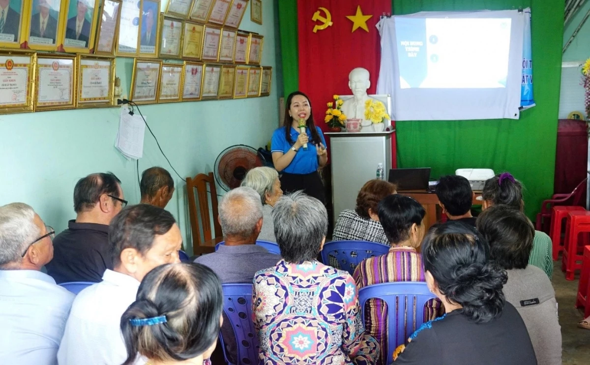 Cà Mau: Thêm một xã vượt chỉ tiêu phát triển bảo hiểm xã hội tự nguyện