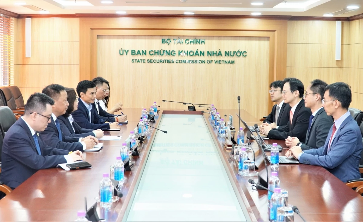 Phát triển chứng chỉ lưu ký để mở rộng kết nối thị trường vốn Phát triển chứng chỉ lưu ký để mở rộng kết nối thị trường vốn