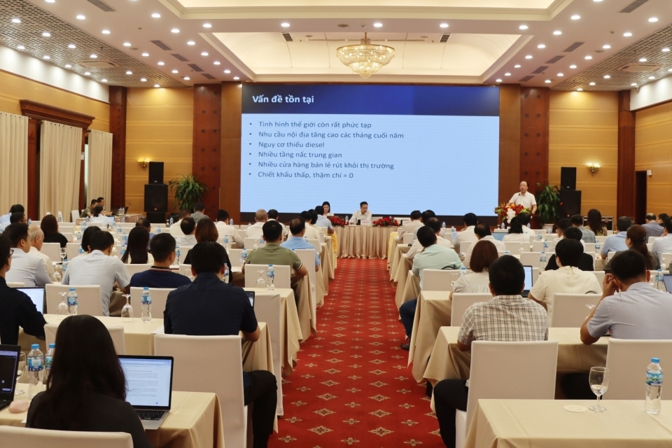 Hoàn thiện thể chế hoạt động kinh doanh xăng dầu phù hợp với cơ chế thị trường
