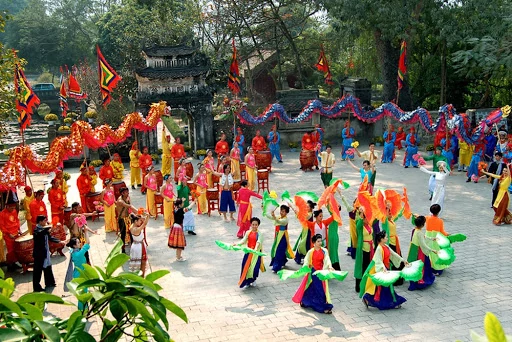 Đưa văn hóa trở thành động lực mới cho tăng trưởng 2 con số