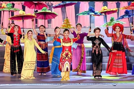 Bổ sung nhiệm vụ vào Chương trình hành động của Chính phủ thực hiện Nghị quyết số 80-NQ/TW về phát triển văn hóa