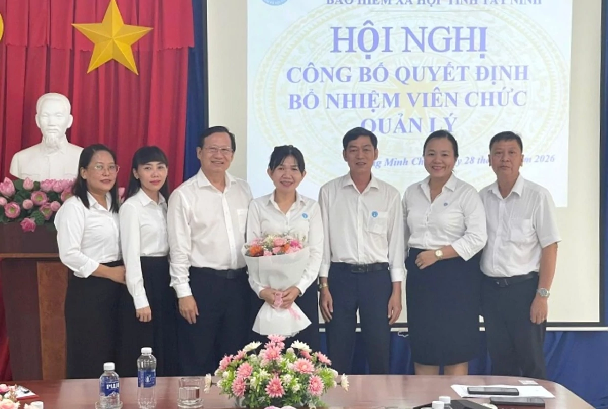 Điều động, bổ nhiệm ông Hoàng Văn Sơn làm Phó Giám đốc Bảo hiểm xã hội tỉnh Tây Ninh
