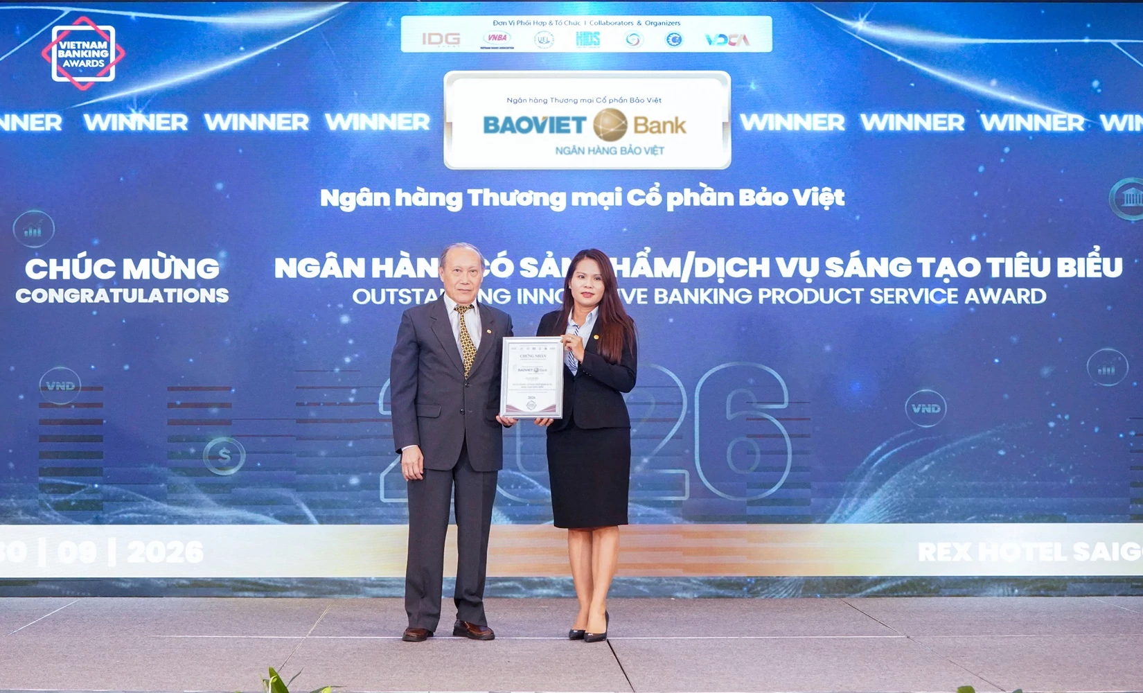 BAOVIET Bank được vinh danh “Ngân hàng có sản phẩm dịch vụ sáng tạo tiêu biểu 2026” BAOVIET Bank được vinh danh “Ngân hàng có sản phẩm dịch vụ sáng tạo tiêu biểu 2026”