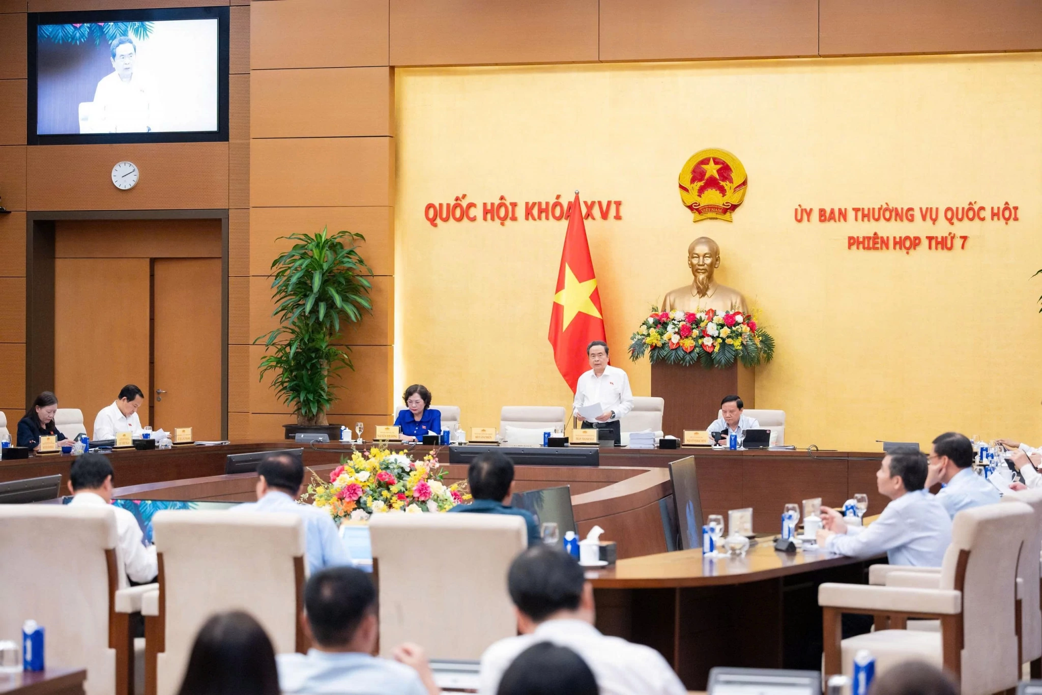 Nội dung trình Quốc hội phải “chín” về chính trị, vững về pháp lý, khả thi về thực tiễn Nội dung trình Quốc hội phải “chín” về chính trị, vững về pháp lý, khả thi về thực tiễn