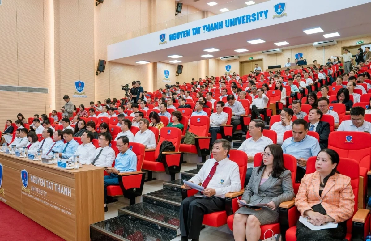 Nâng chất lượng nguồn nhân lực đại học trước yêu cầu mới Nâng chất lượng nguồn nhân lực đại học trước yêu cầu mới