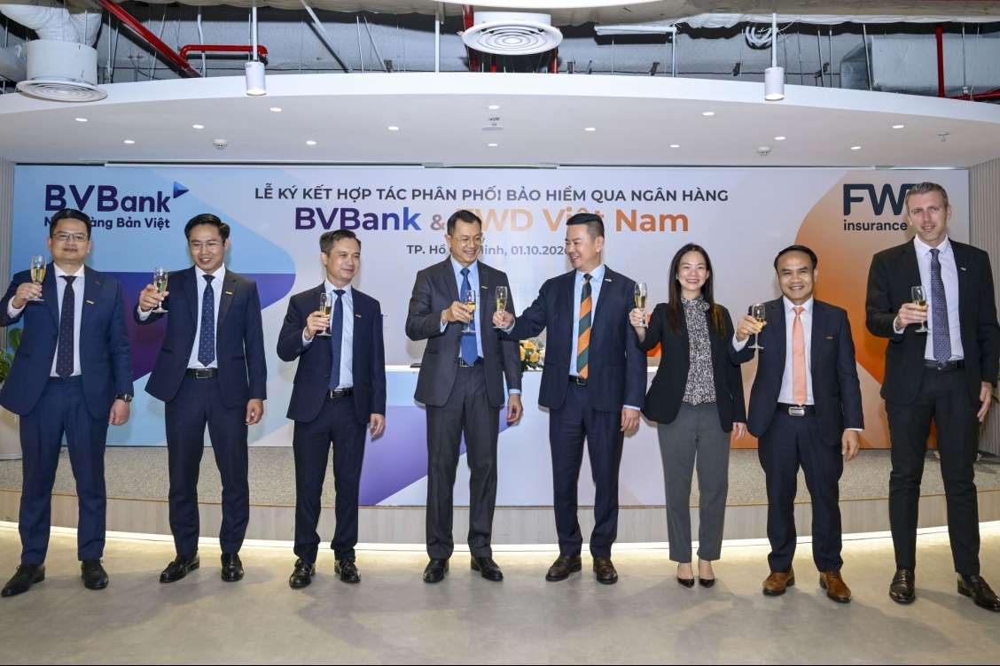 FWD cùng BVBank hợp tác đưa bảo hiểm đến gần hơn với khách hàng