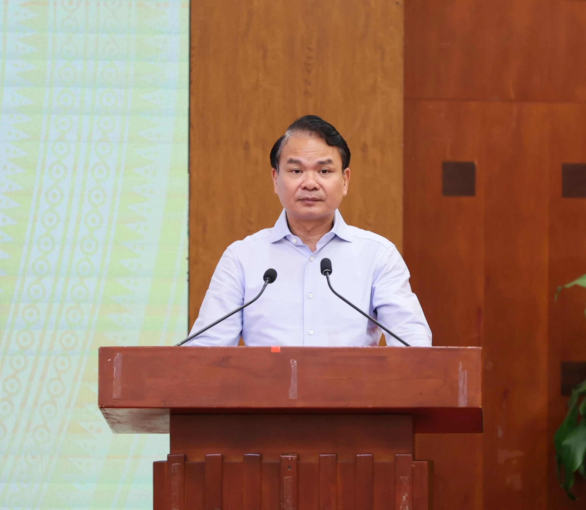 Chính phủ kiên định mục tiêu tăng trưởng 2 con số, tăng tốc trong 3 tháng cuối năm Chính phủ kiên định mục tiêu tăng trưởng 2 con số, tăng tốc trong 3 tháng cuối năm
