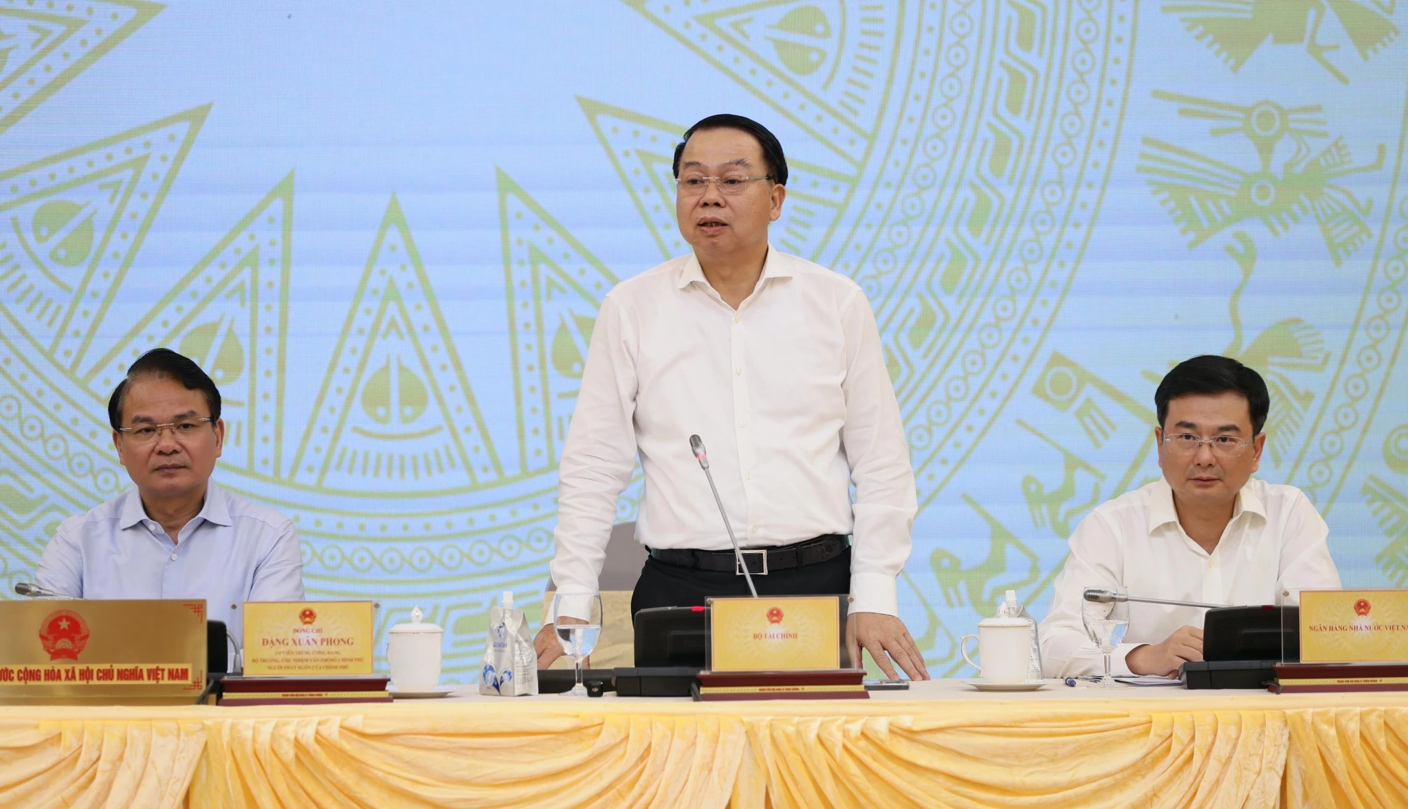 Tiếp tục nâng chuẩn thị trường chứng khoán sau nâng hạng Tiếp tục nâng chuẩn thị trường chứng khoán sau nâng hạng
