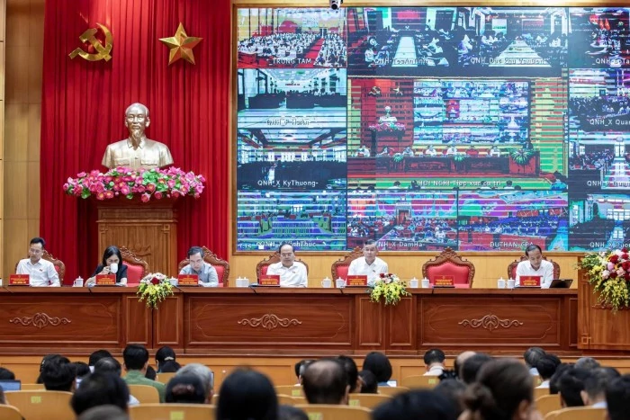 bo truong ngo van tuan tiep xuc cu tri truoc ky hop thu 2 quoc hoi khoa xvi
