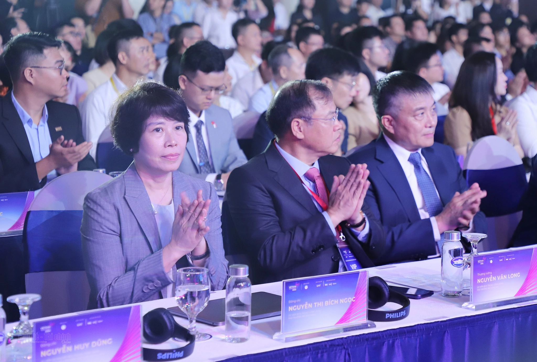 Đưa đổi mới sáng tạo thành năng lực phát triển của toàn xã hội Đưa đổi mới sáng tạo thành năng lực phát triển của toàn xã hội
